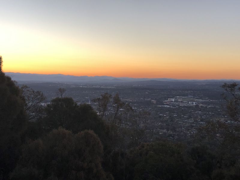 justin_got_his_sunset_and_all_down_hill_now_to_the_finish.jpg
