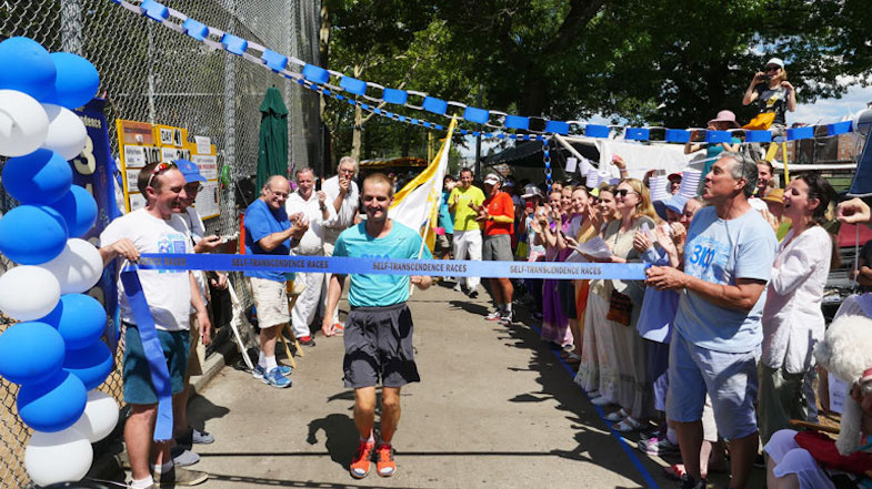 3,100 Mile Race featured in the Guardian's 'Joy of Six'